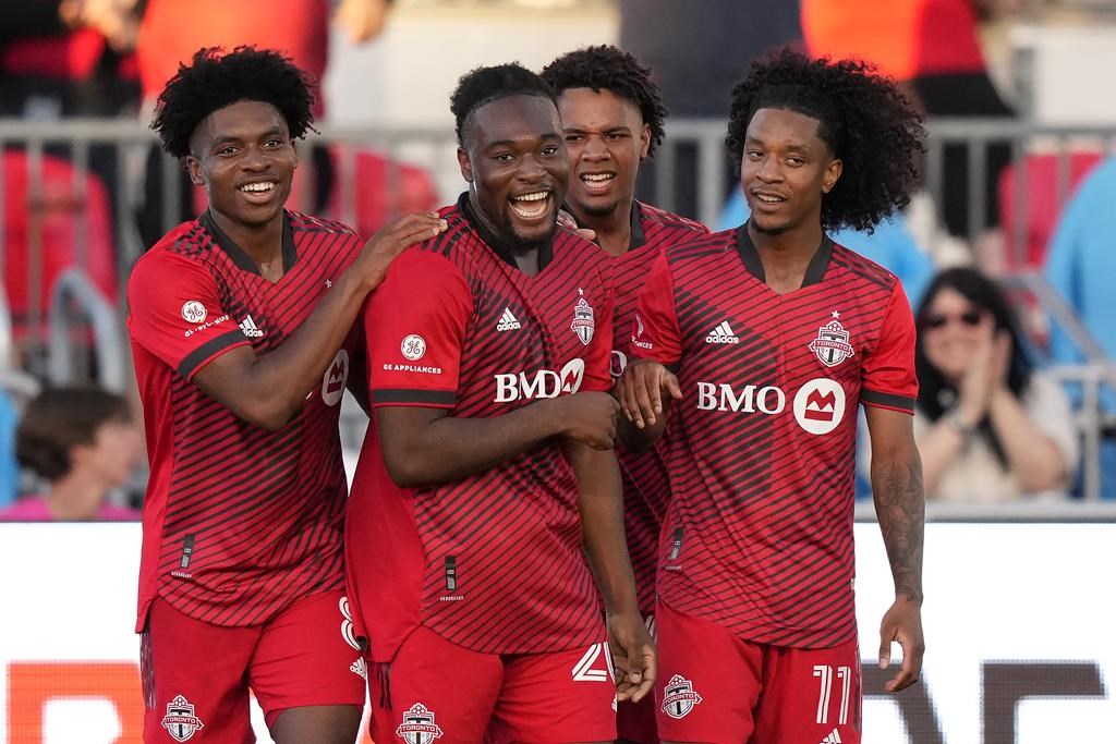 Championnat canadien: le Toronto FC l'emporte aisément 4-0 et détrône le CF Montréal