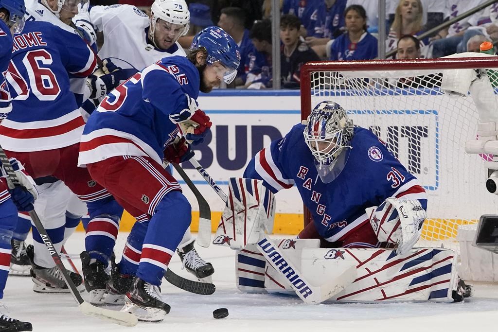 Les Rangers refont le coup au Lightning et prennent les devants 2-0