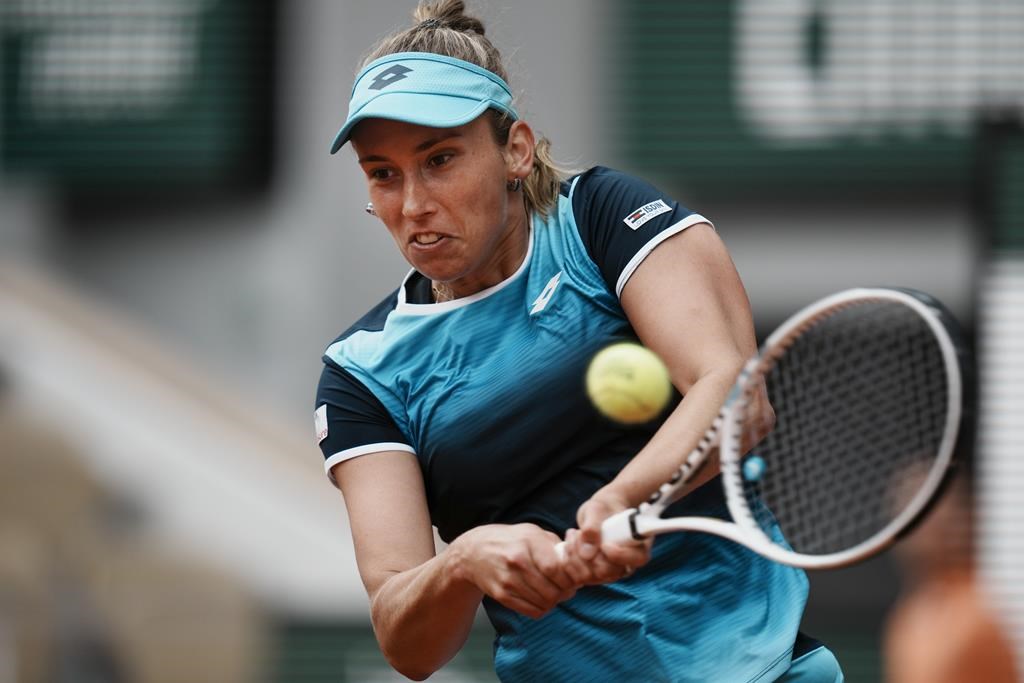 Linette crée la surprise à Prague en éliminant Mertens