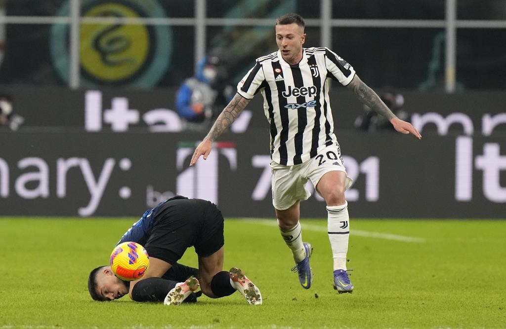 Le Toronto FC poursuit sa transformation en embauchant l'Italien Bernardeschi