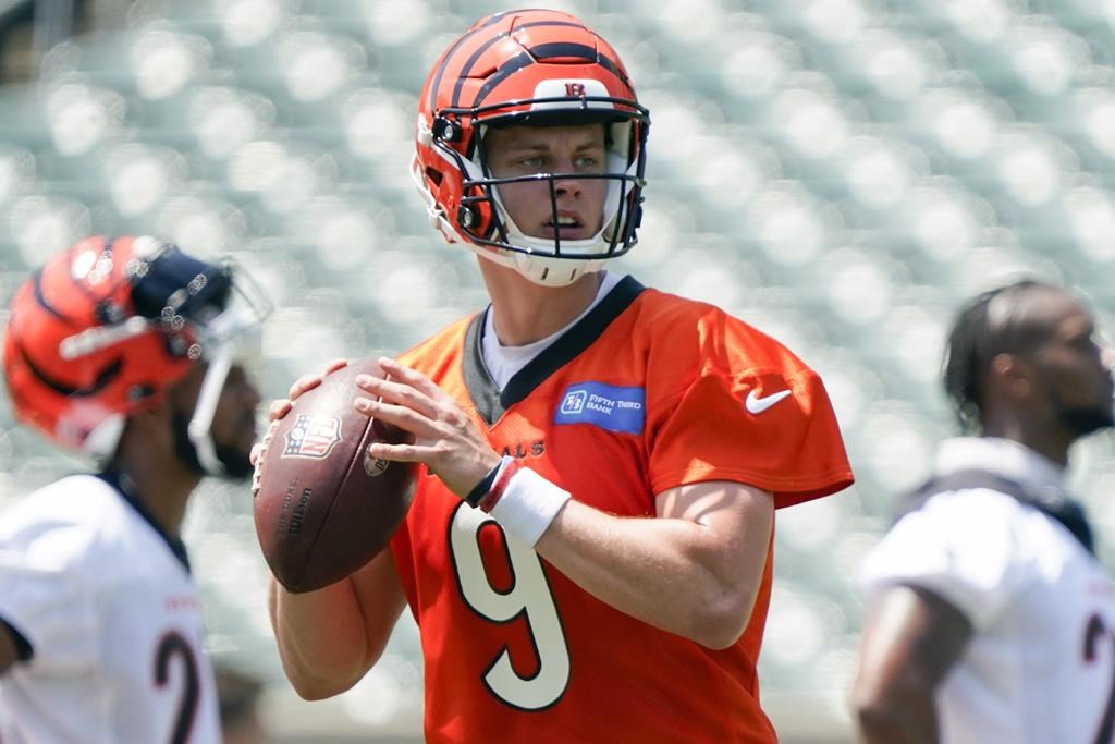 Le quart Joe Burrow ratera une partie du camp après avoir subi une appendicectomie