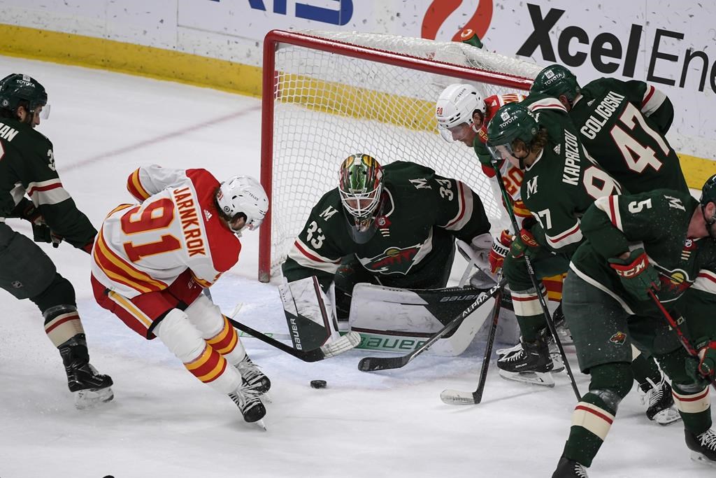 Calle Jarnkork signe un contrat de quatre saisons avec les Maple Leafs