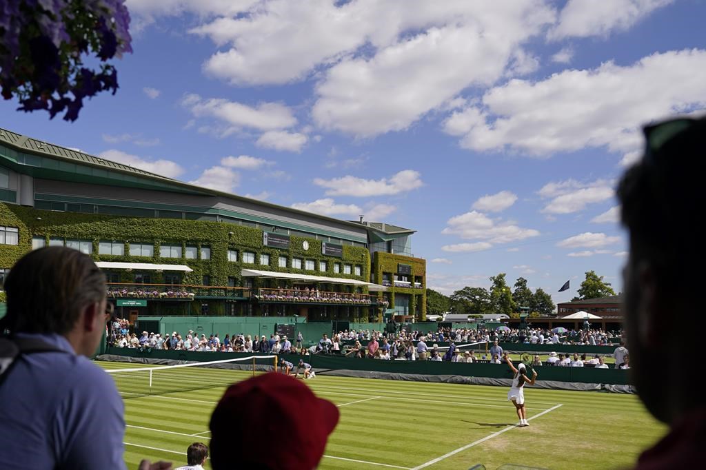 Interdiction des joueurs russes: Wimbledon conteste l'amende imposée par la WTA