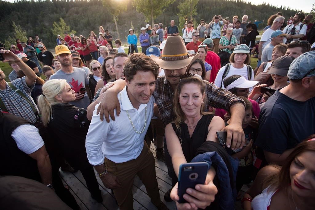 IPÉ: un pub est inondé de messages de haine après le passage de Justin Trudeau
