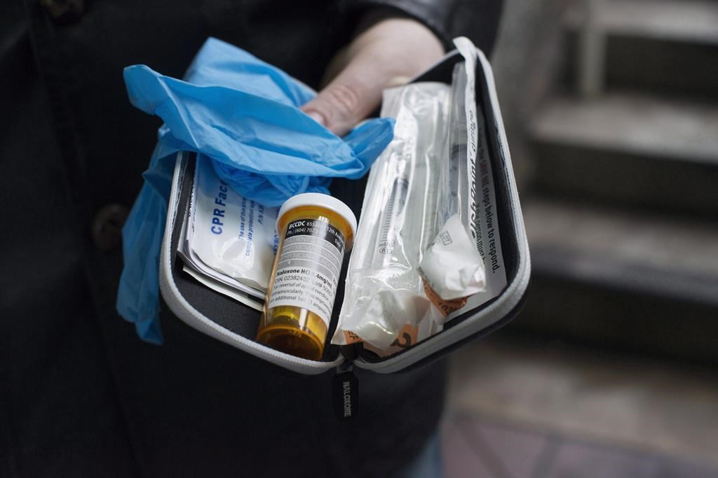 Opioïdes: Ottawa doit s'attaquer à la stigmatisation des utilisateurs