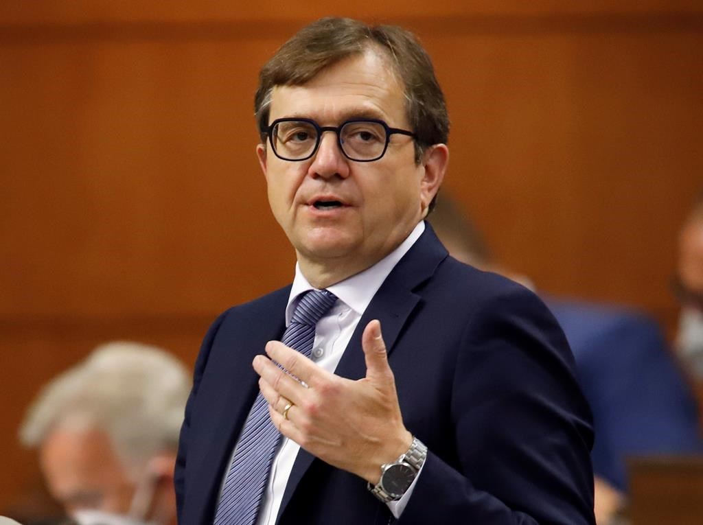 Sanctions contre la Russie: une turbine place Ottawa entre l'arbre et l'écorce