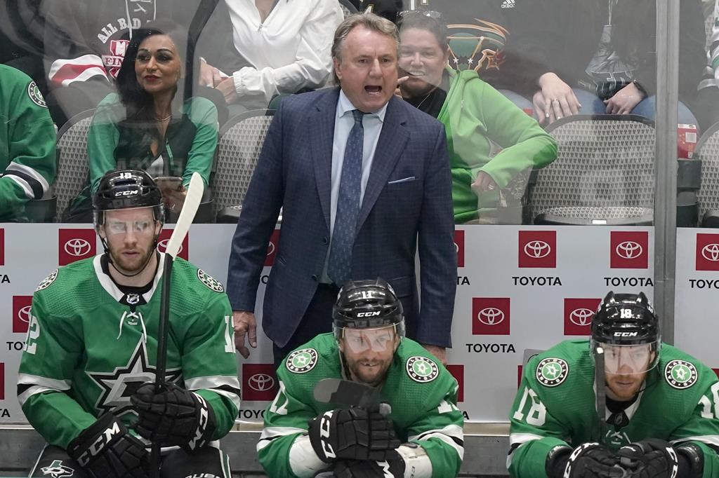 Les Jets de Winnipeg confirment l'embauche de Rick Bowness à titre d'entraîneur-chef