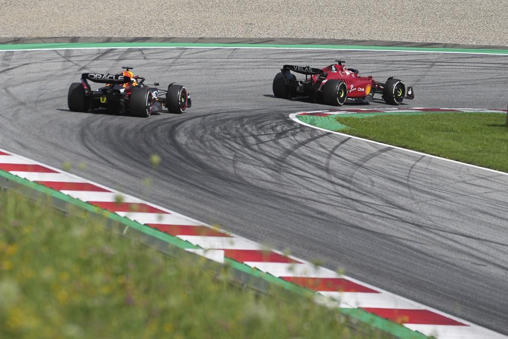 Charles Leclerc triomphe devant Max Verstappen au Grand Prix d'Autriche