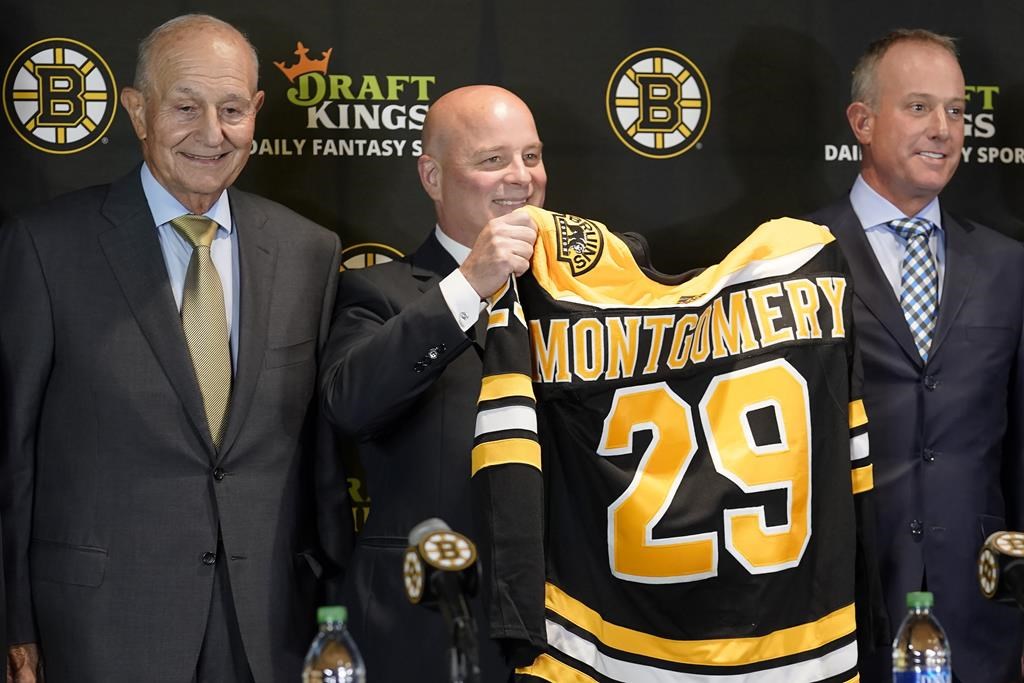 L'entraîneur-chef des Bruins Jim Montgomery fait déjà les bons appels