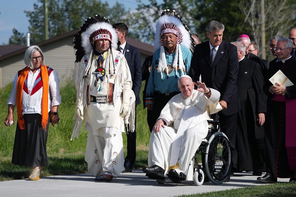 Des groupes autochtones des États-Unis sont aussi déçus par les excuses du pape