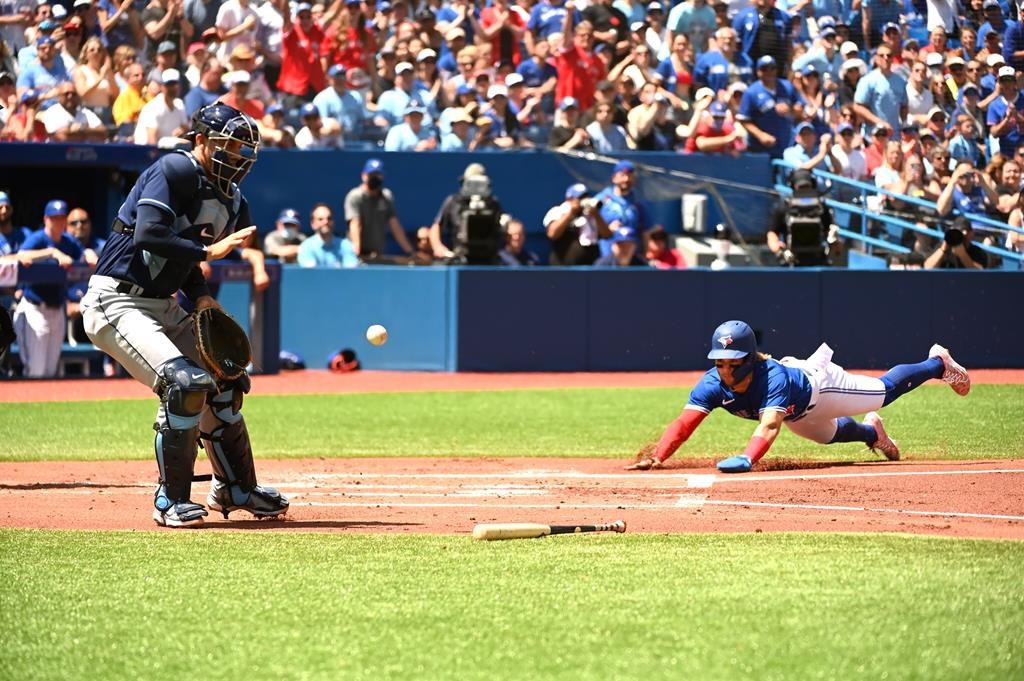 Paredes, Franco et les Rays défont les Jays 6-2 dans le 1er match du programme double
