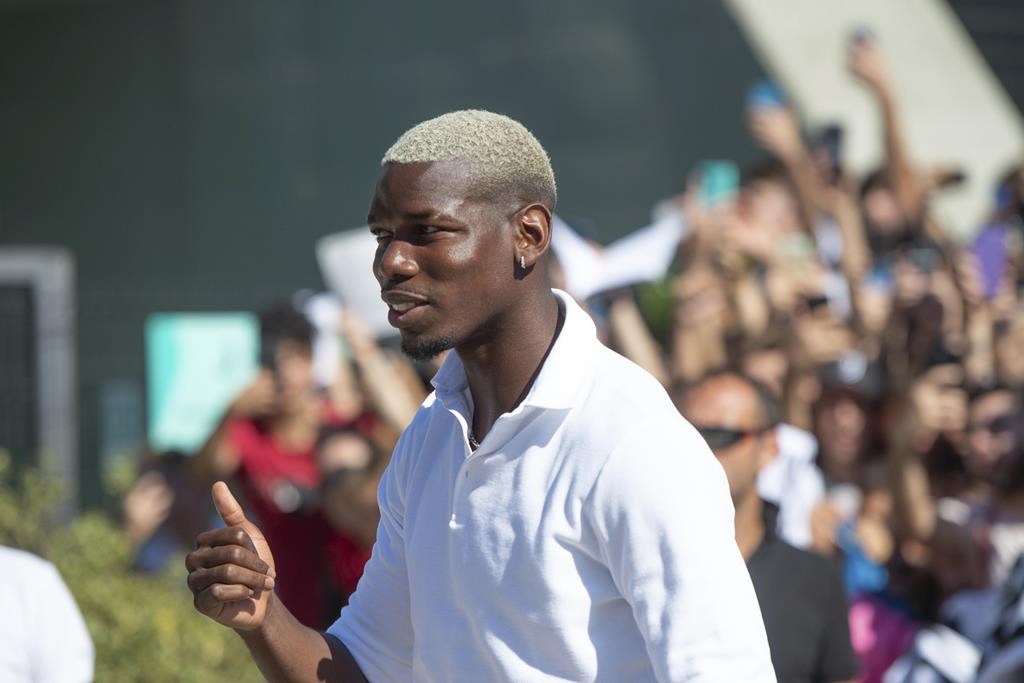 Paul Pogba officialise son transfert de Man United à la Juventus