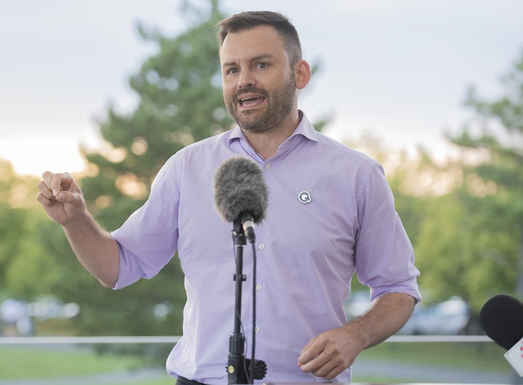 Le Parti québécois complète son équipe de 125 candidats pour les élections