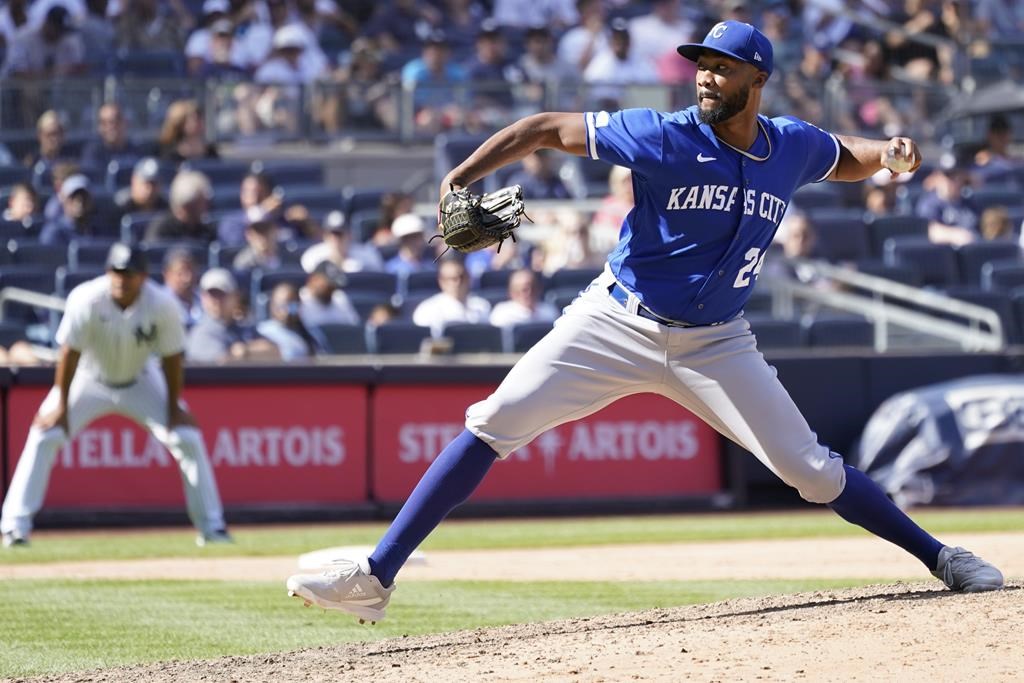 La suspension du releveur des Royals Amir Garrett est réduite à deux matchs