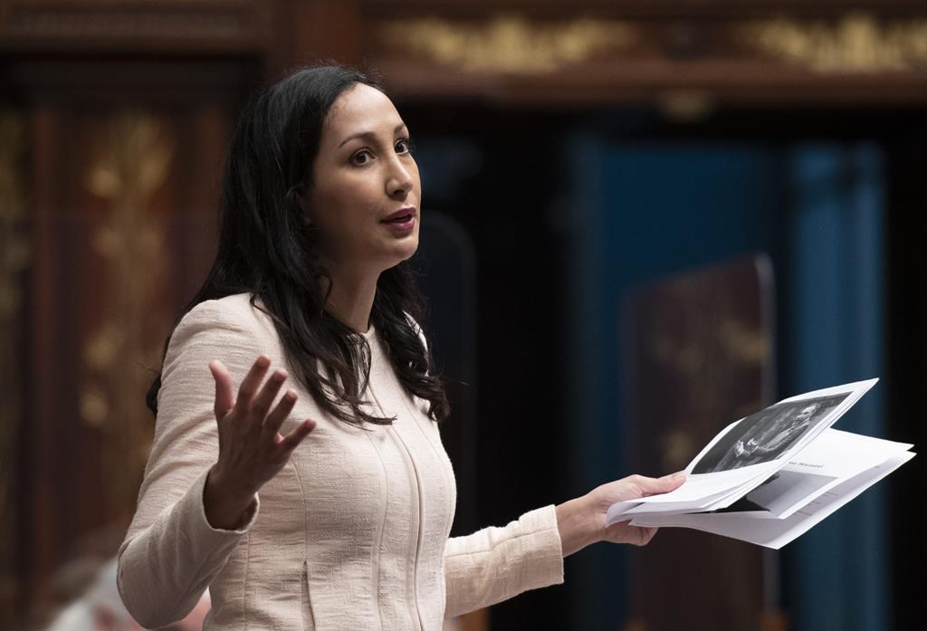 Rentrée scolaire: le ministre Roberge optimiste sur la sécurité et le recrutement