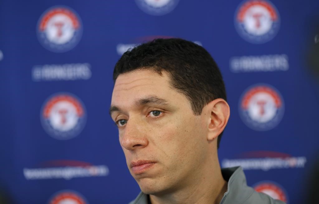 Les Rangers montrent la porte à leur président de 17 saisons Jon Daniels