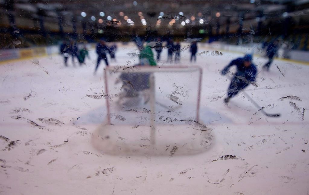 Hockey chez les jeunes: une majorité de Canadiens se montrent inquiets