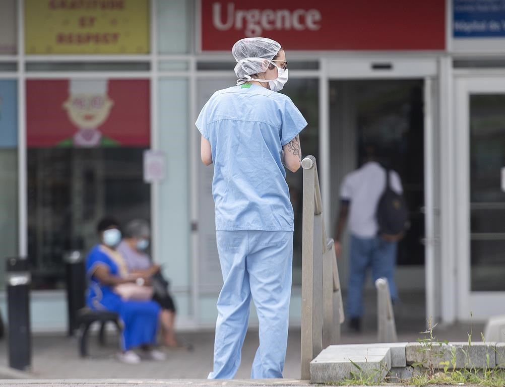 Québec signale 29 nouveaux décès et une baisse des hospitalisations