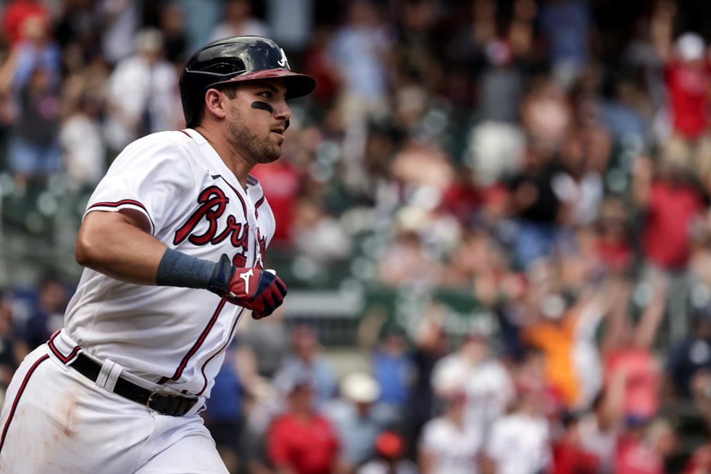 Riley signe un contrat de 10 ans d'une valeur de 212 millions $US avec les Braves