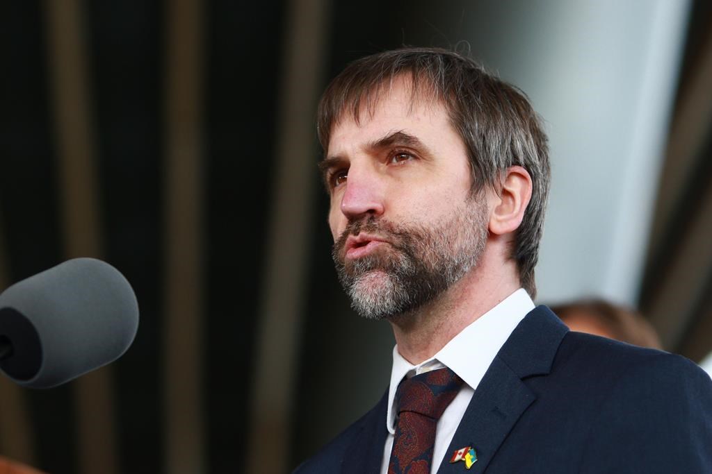 Ottawa appuiera les entreprises qui visent à être moins polluantes