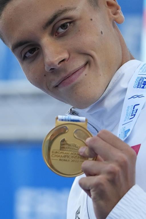 La vedette montante roumaine Popovici brise la marque au 100 m libre