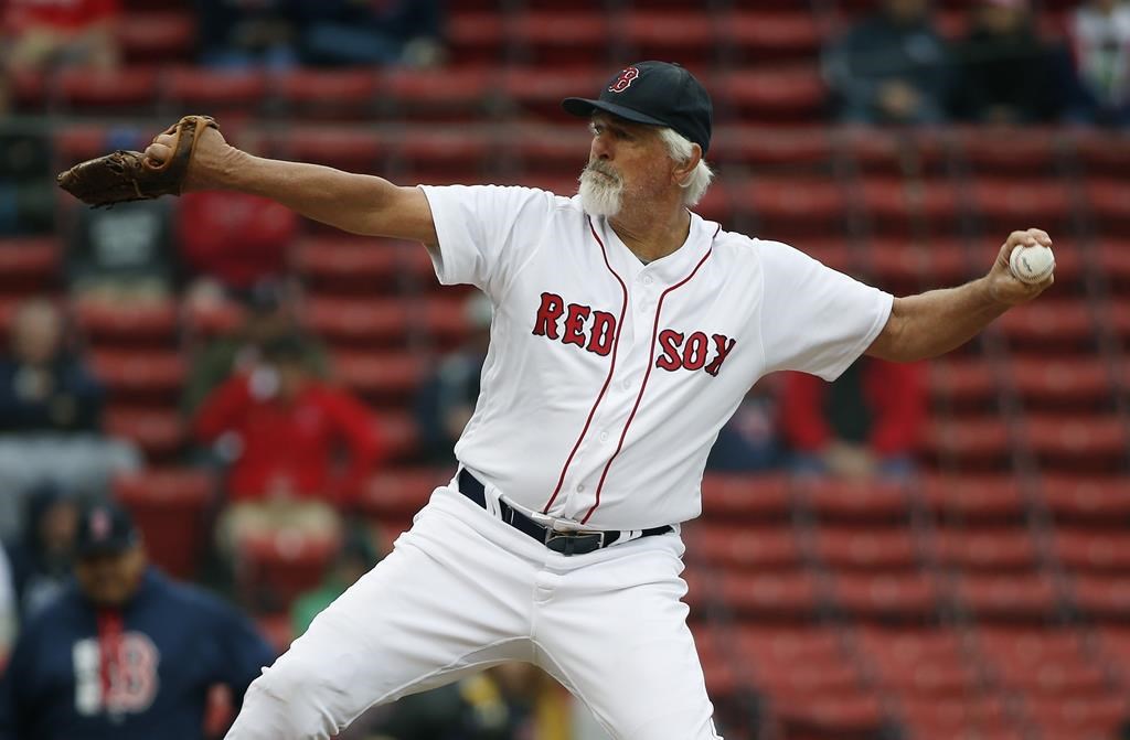 L'ancien des Expos et des Red Sox Bill Lee ne respirait plus, après s'être effondré