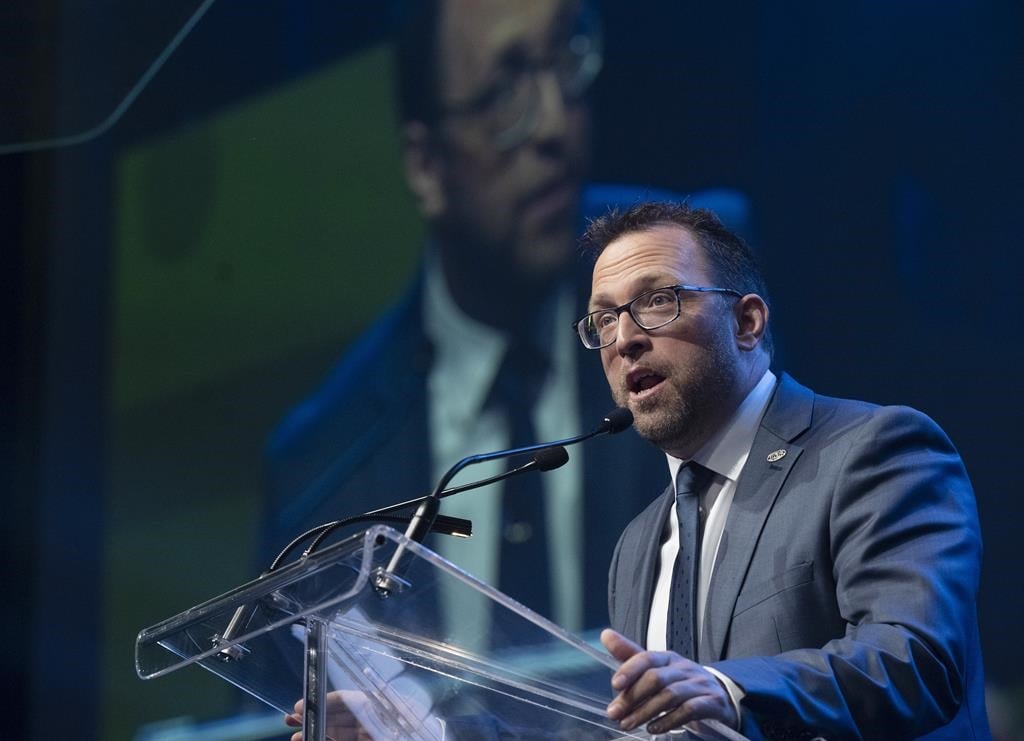 Le monde municipal a une liste d'épicerie bien garnie en vue des élections