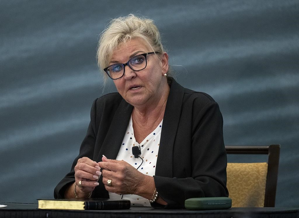 Enquête sur la tuerie: l'ex-commandante de la GRC en Nouvelle-Écosse témoigne