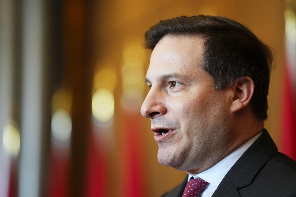 Violences armées: le ministre Marco Mendicino dit vouloir agir pour les Montréalais