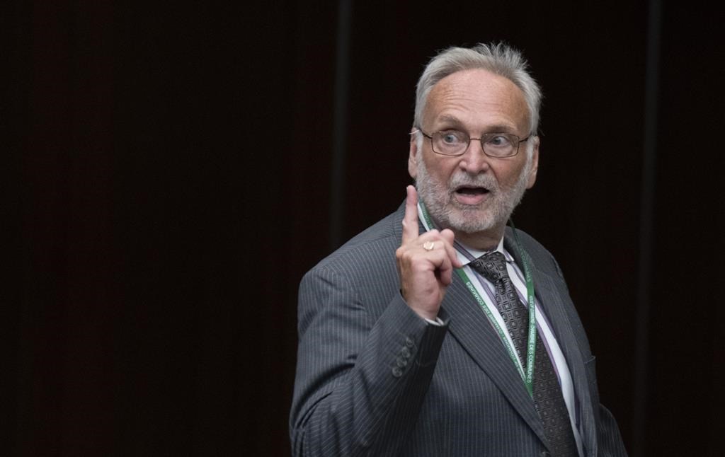 Renouvellement des licences de SRC/CBC: le CRTC doit refaire ses devoirs