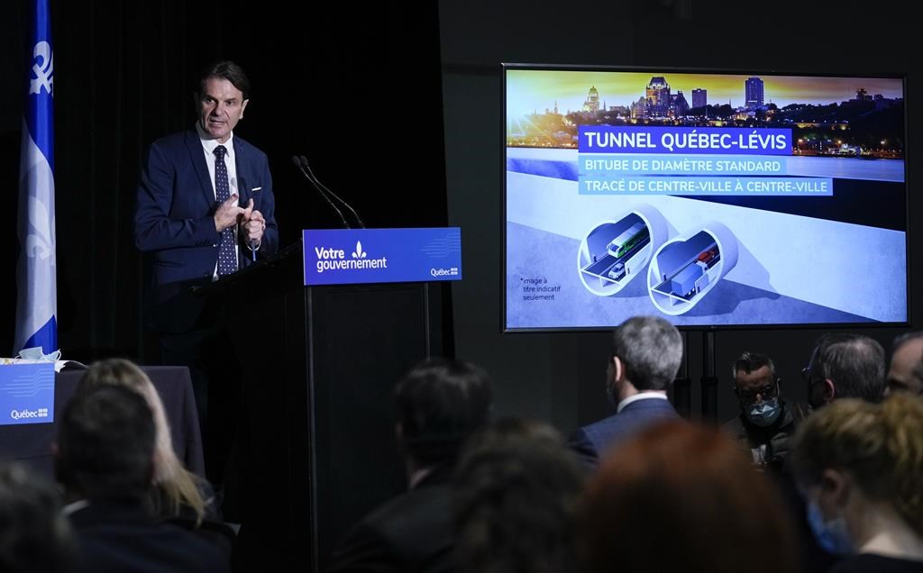 Étude d'Équiterre: le 3e lien entre Lévis et Québec ne passe pas le «test climat»