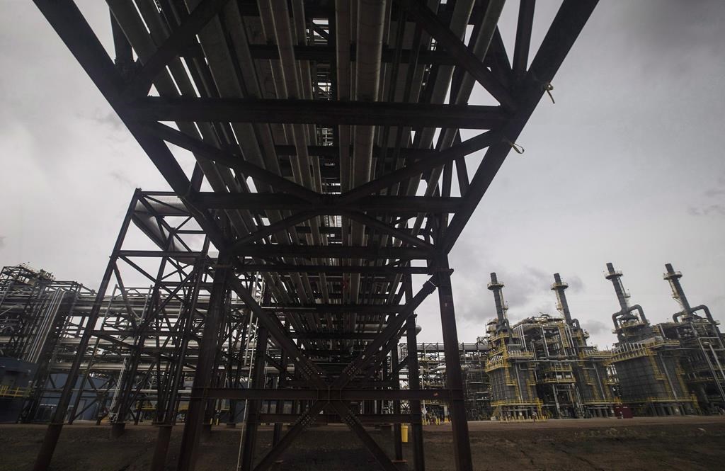Le secteur pétrolier doit faire sa part, disent les défenseurs d'un impôt ponctuel