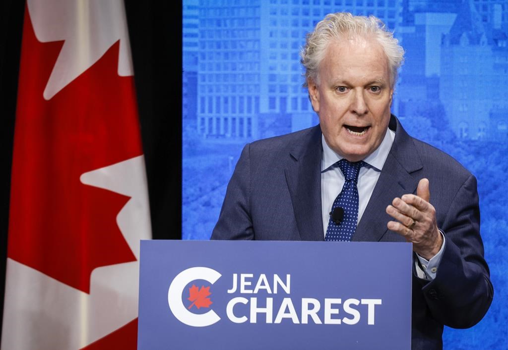 Jean Charest retourne au privé et promet de continuer d'être militant conservateur