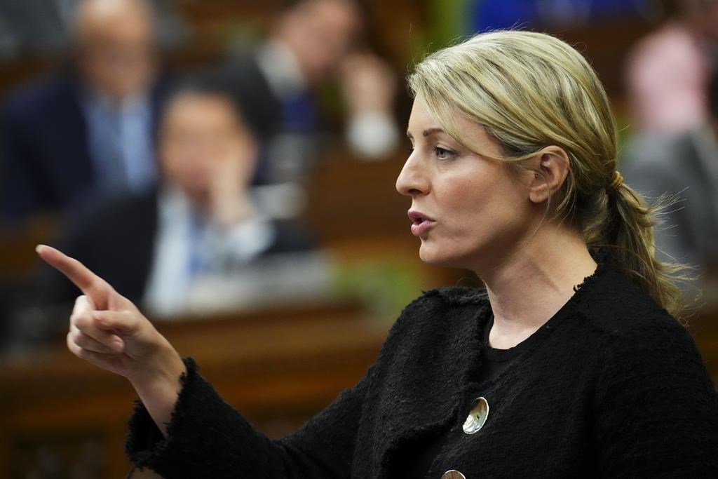La ministre Mélanie Joly se rend à Lima, au Pérou, pour l'assemblée générale de l'OEA