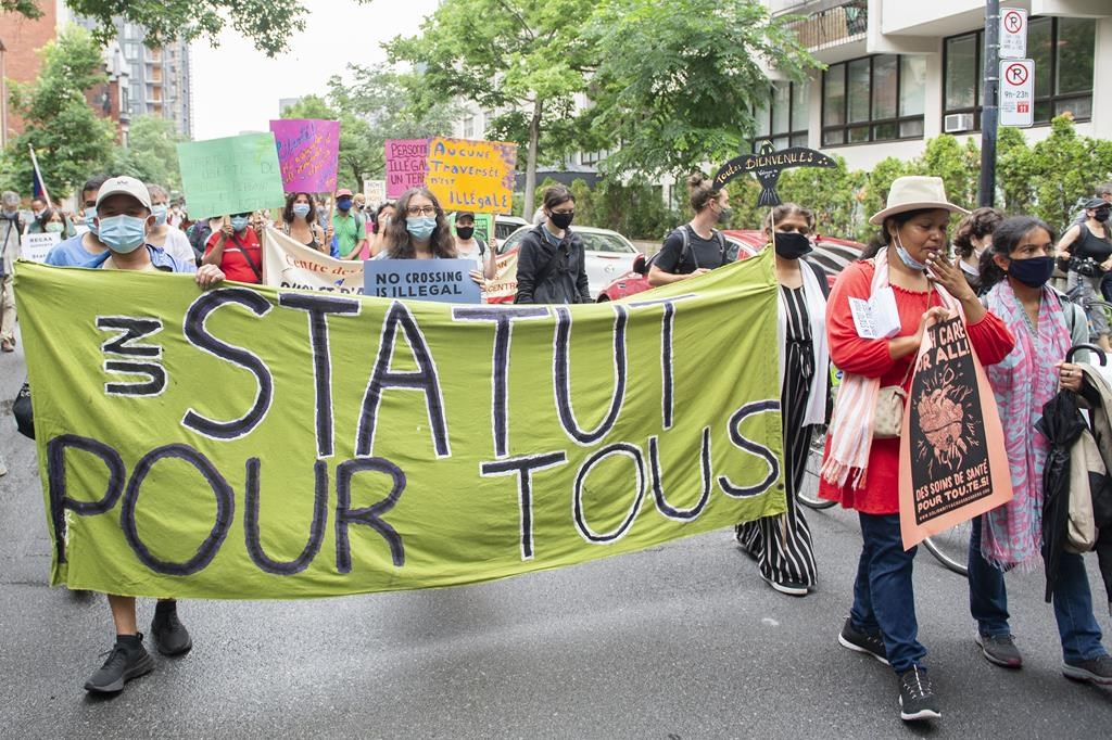 Un groupe exige la régularisation des sans-papiers canadiens par le Cabinet fédéral