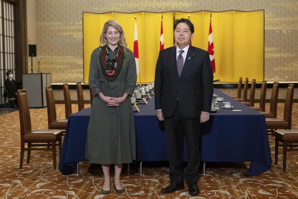 Mélanie Joly vante le gaz naturel liquéfié canadien au Japon et en Corée du Sud