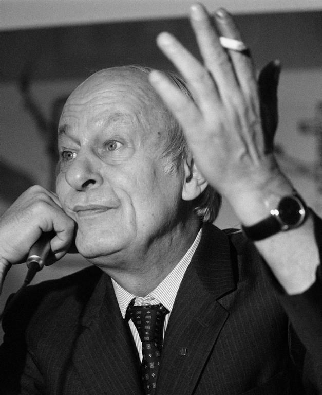 Le cinéma est une facette oubliée de la vie de René Lévesque
