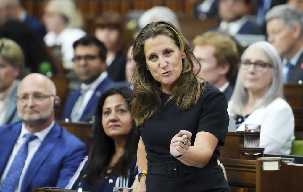 Le Canada est un leader de la «transition verte», estime Chrystia Freeland