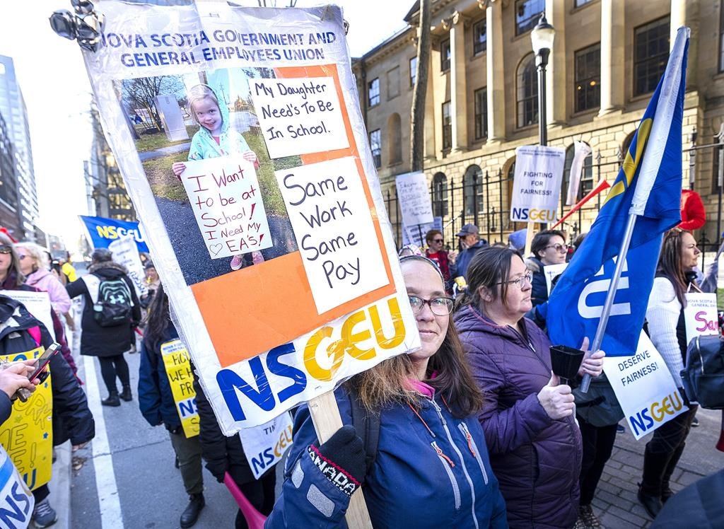 Une entente de principe pourrait mettre fin à une grève en éducation en N.-É.