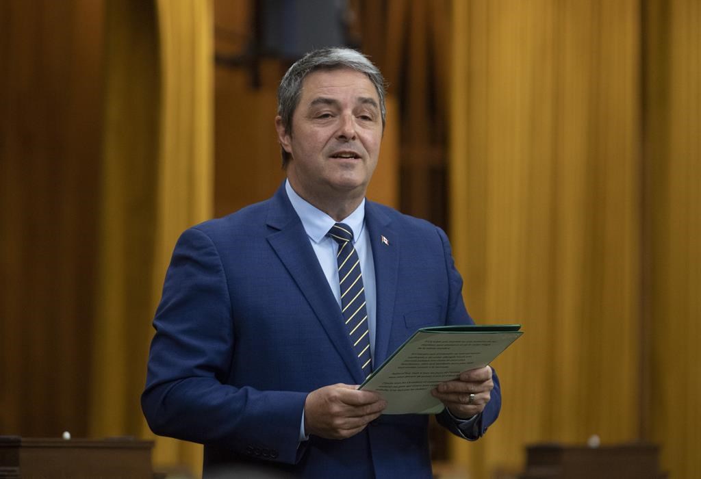 Assemblée parlementaire de la francophonie: Ottawa remet des documents en anglais