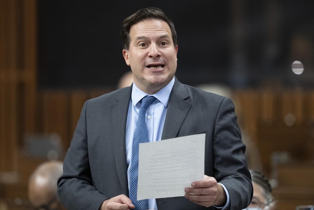 Le ministre de la Sécurité publique Marco Mendicino devant la commission Rouleau