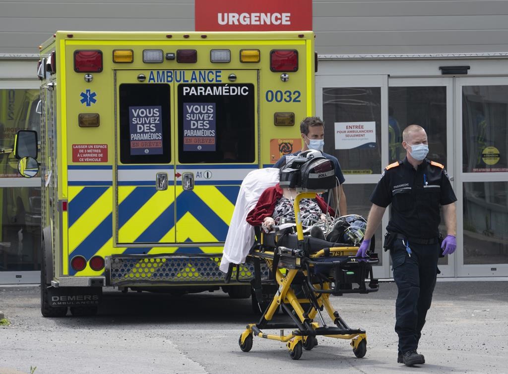 Vingt-six décès, dont deux depuis dimanche, et une baisse des hospitalisations