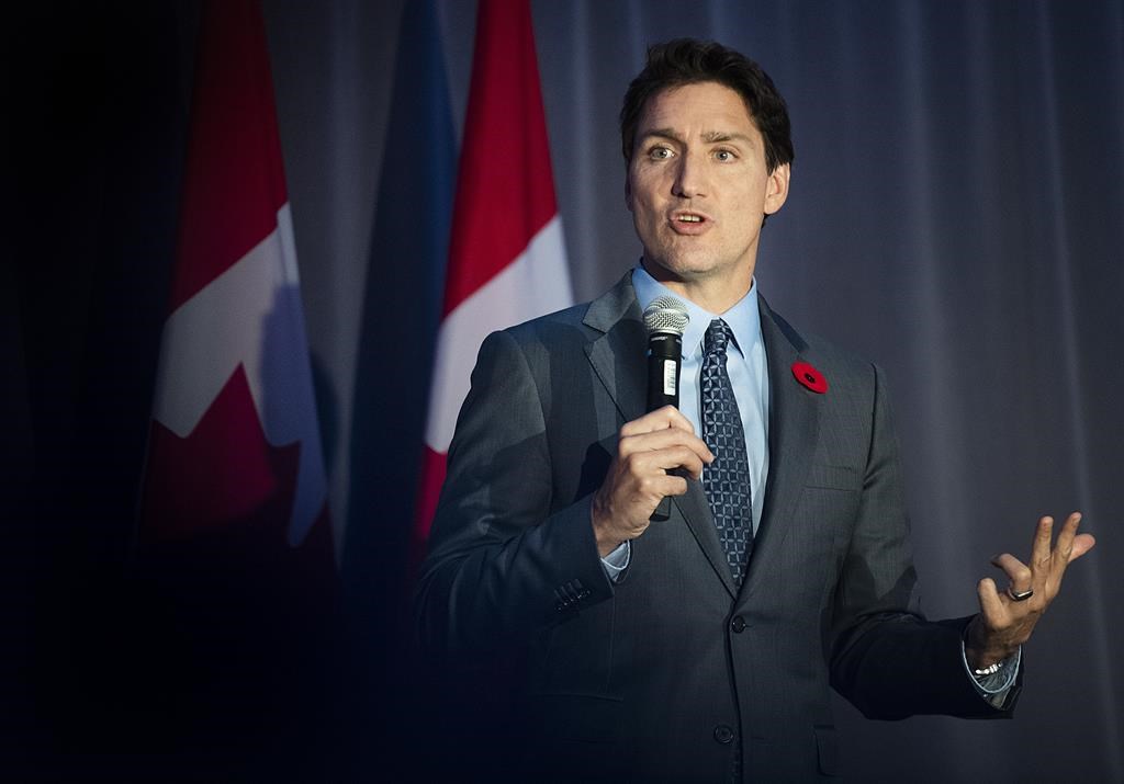 Ottawa débloque 475 M $ de plus pour brancher des Canadiens à internet haute vitesse