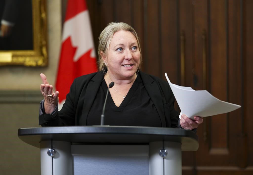 Des fonctionnaires fédéraux devront trouver des garderies avant leur retour au bureau