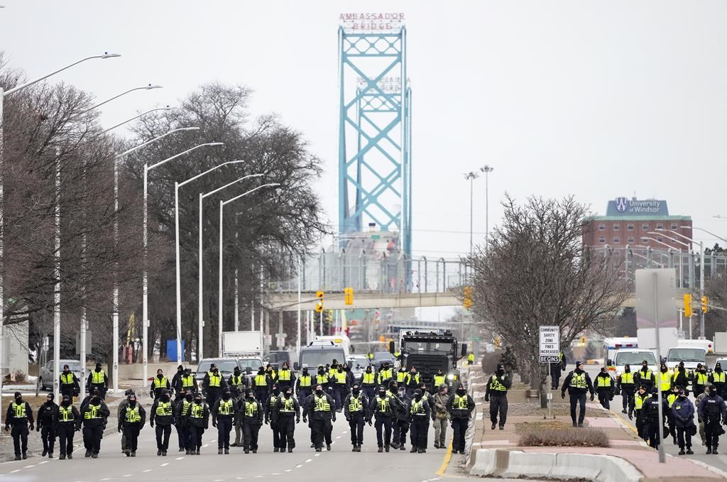 Ottawa versera des compensations à Windsor pour le blocage du pont Ambassador