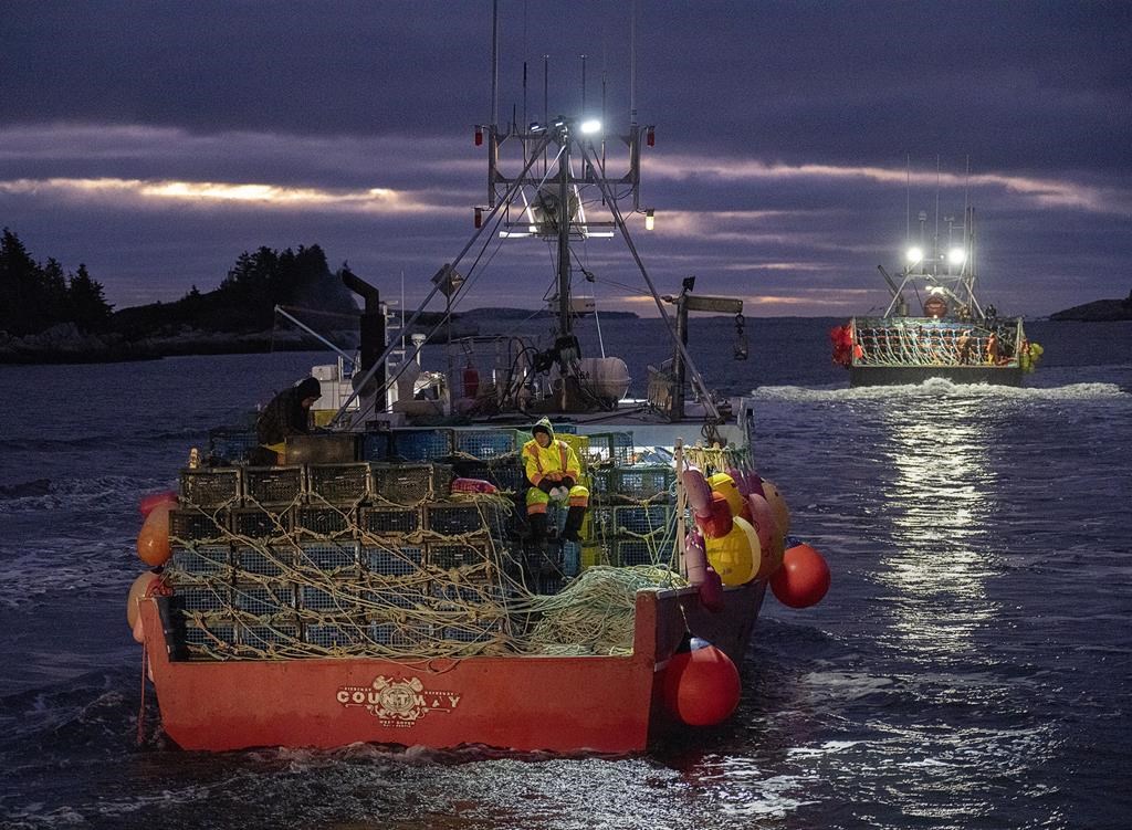 La pêche aux homards commence en Nouvelle-Écosse après des retards