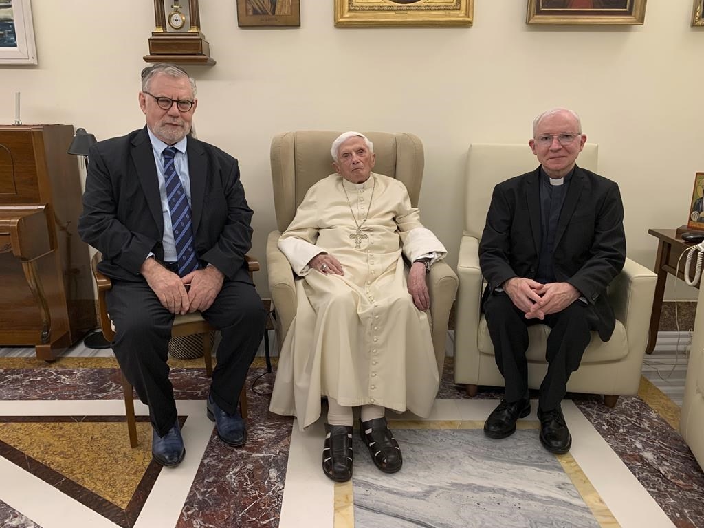 Alerte: le pape émérite Benoît XVI est décédé à l'âge de 95 ans