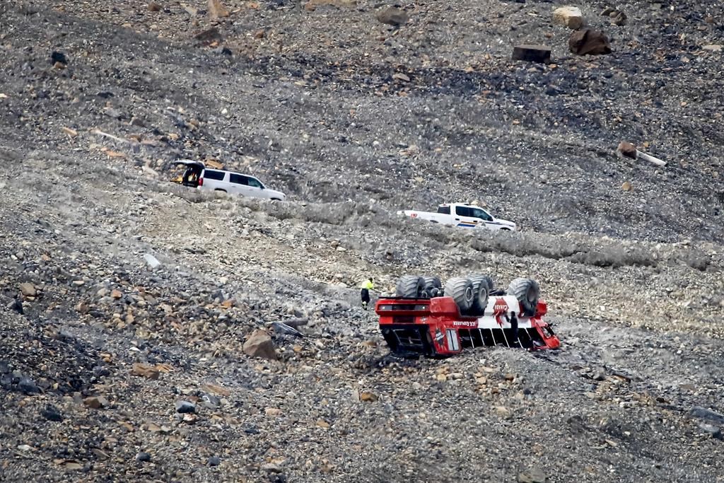 Pas d'accusations criminelles en lien avec un accident d'autocar en Alberta