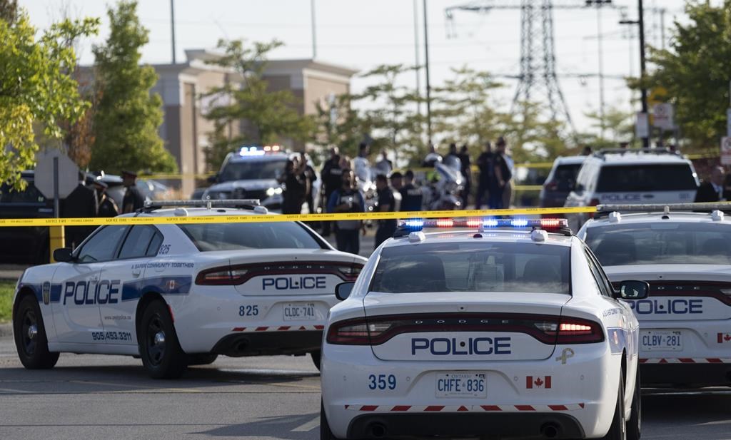 La police était justifiée de tuer un tireur actif en fuite dans le Grand Toronto