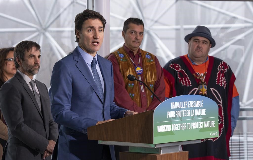 Ottawa cède la protection de près d'un million de kilomètres carrés aux Autochtones